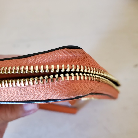 Micheal Kors Continental Zip Around Wallet Organizer Wristlet Burnt Orange - Picture 6 of 9